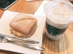 -星巴克(常德友阿国际广场店)
