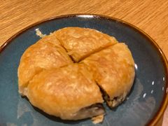 现烤鲜花饼-麦麦山云南菜(复地活力城店)