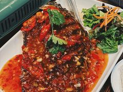 -Show Neua Thai Street Food