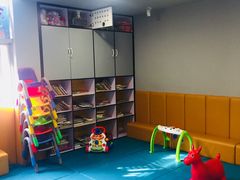 -Geneva日内瓦餐厅(西郊宝成花苑店)