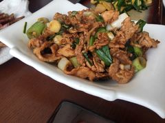 宣威小炒肉-宣威山野人家·云南菜·菌火锅(金碧店)
