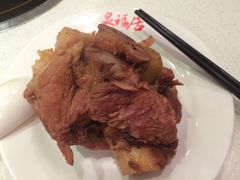 -泉福居酱骨头自助广场(南大街商业步行街店)