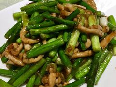 肉丝蒜苗-东四民芳餐厅(世茂工三店)
