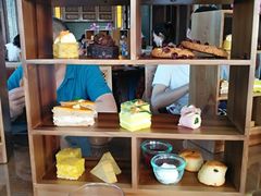 -Pundi Pundi Restaurant