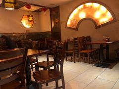 -佬钱湾仔(衣裳街店)