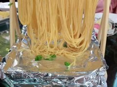 -东口码头·烧鸽子·鱼头泡饼·地方菜(金鹰悦城店)