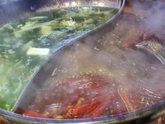 一地眉毛-捞围鲜·港式打边炉(海阳路店)