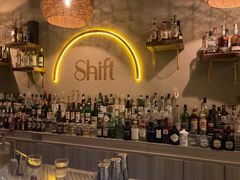 -Shift cocktail bar鸡尾酒吧