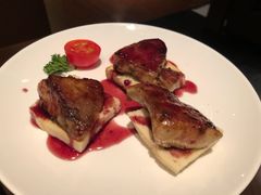 铁板鹅肝-佛山希尔顿酒店·融誉亚洲美食荟