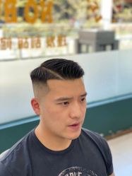 -贝勒爷专业男发