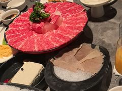 -德天肥牛海鲜火锅(城西银泰店)