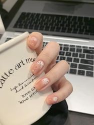 -悦指间美甲美睫