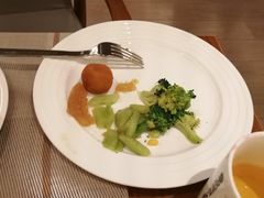 -青岛即墨希尔顿逸林酒店·開自助餐厅