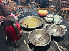 -官塘兄弟·潮汕牛肉店(官塘总店)