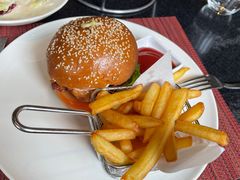 -WOLFGANG PUCK KITCHEN & BAR(迪士尼小镇店)
