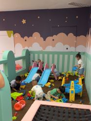 -孩子王童乐园(广州萝岗万达店)