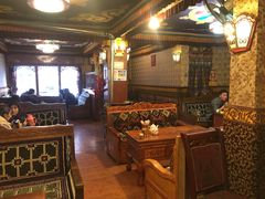 大堂-嘎咓讓咘藏餐厅(团结新村店)