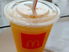 -麦当劳(展览路店)