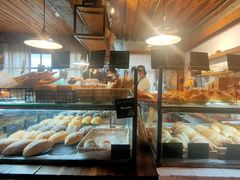 面包甜点陈列柜-仙峰天然面包(迎宾路店)