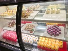 -领鲜活海鲜榴莲自助火锅(东门店)