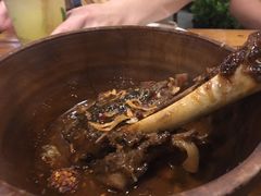 炖羊腿-Naughty Nuri’s Phuket