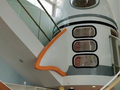 -极橙儿童齿科矫正中心(奥城店)