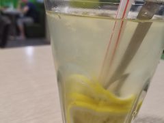 -佰搭果·广式茶餐厅(西华路店)