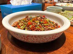 皖北小炒黄牛肉-阿财老铺·老蚌埠龙虾城(华夏总店)