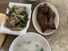 -吕记清真美食城(永兴服装街店)