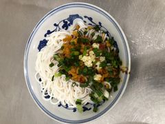 -高师傅特色米粉汤包(建设路店)
