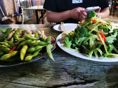 花生毛豆-岳文生烧烤