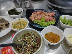 -合易泓烤肉•首创生椰大油边(宁山路店)