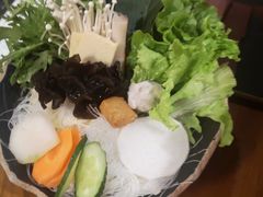 -呷哺呷哺 黄金牧场 (新中关购物中心店)