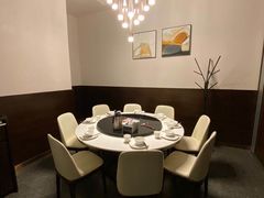 包厢-煲王粤菜餐厅(中侨中心店)