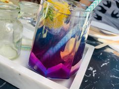 魔法药剂师蝶豆花气泡汁-The Rug Cafe(王府中环店)