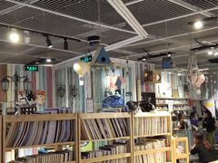 大堂-小时光咖啡馆(开森度假森林店)