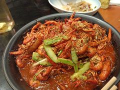 -川流不息·地道川菜·小龙虾(新松江路店)
