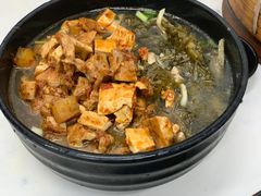 辣酱雪菜肉丝双浇面-万寿斋(山阴路店)