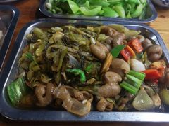 酸菜肥肠-新湖烧鸡(光明店)