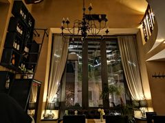 -Casa Nova