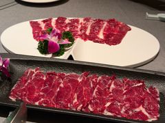 -左庭右院鲜牛肉火锅黑金店(陆家嘴中心店)