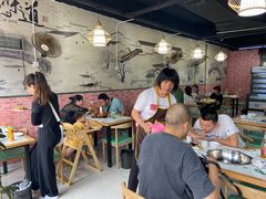 大堂-小V家秘制火锅鸡(苹果园东路店)