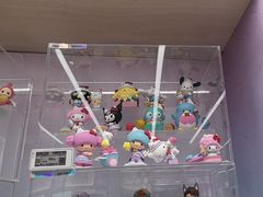 -泡泡玛特POPMART(杭州乐堤港店)