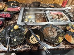 -牛里牛气· 榴莲海鲜鲜牛肉自助火锅·烤肉(横岗店)