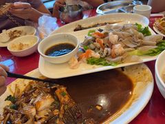 -侬佳蒸菜馆(听潮店)