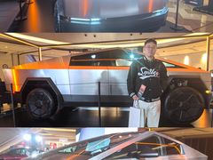 -TESLA 特斯拉(上海太古汇体验店)