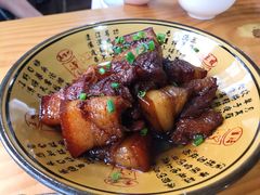 听风红烧肉-听风阁农家私房菜茶楼(龙坞店)