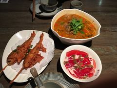 -童年小筑餐厅(申花路店)