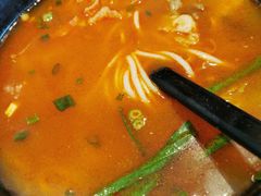 香辣过桥米线-滇越乘象云南餐厅(次渠店)