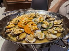杂贝锅-79号渔船海鲜饭店(宝安店)